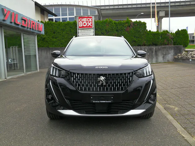 Peugeot 2008 1.2 PureTech GT EAT8