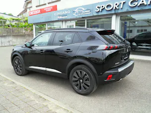 Peugeot 2008 1.2 PureTech GT EAT8