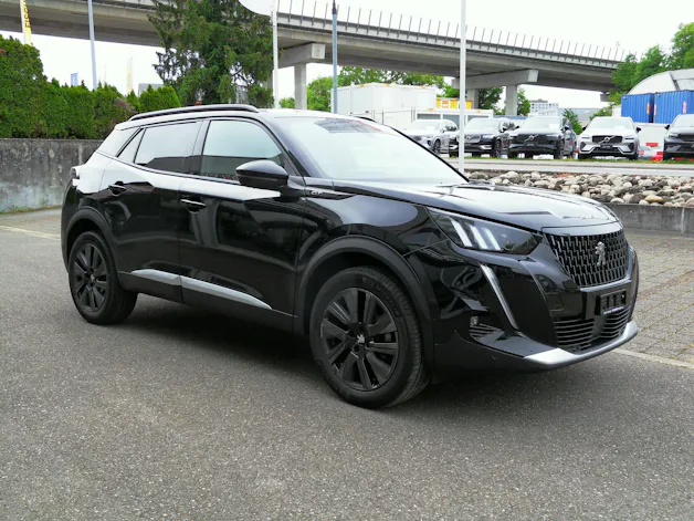 Peugeot 2008 1.2 PureTech GT EAT8