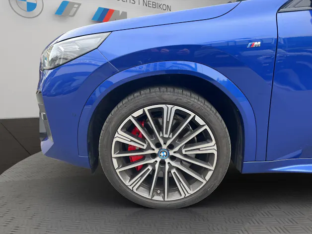 BMW iX2 xDrive 30 M Sport Pro