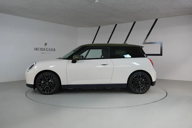 Mini Cooper SE Paul Smith Edition