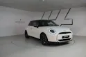 Mini Cooper SE Paul Smith Edition
