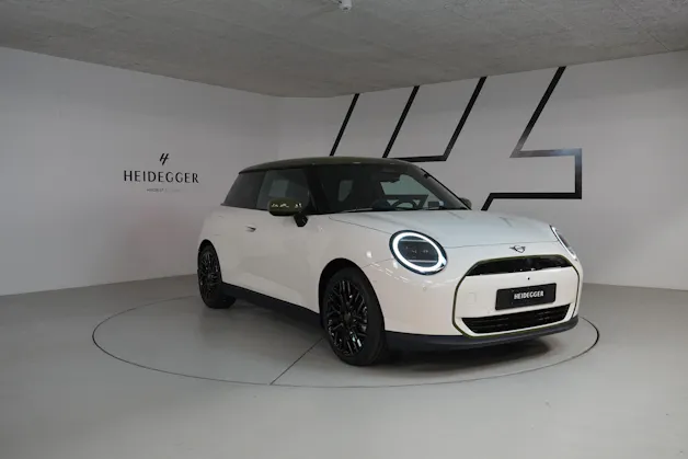 Mini Cooper SE Paul Smith Edition