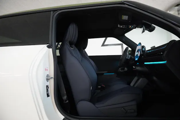 Mini Cooper SE Paul Smith Edition
