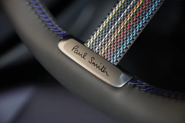 Mini Cooper SE Paul Smith Edition