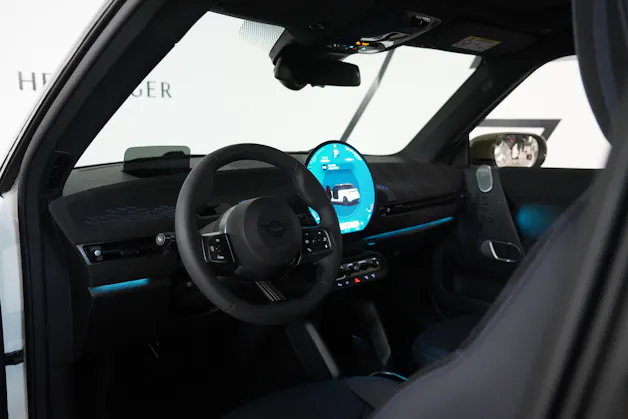 Mini Cooper SE Paul Smith Edition
