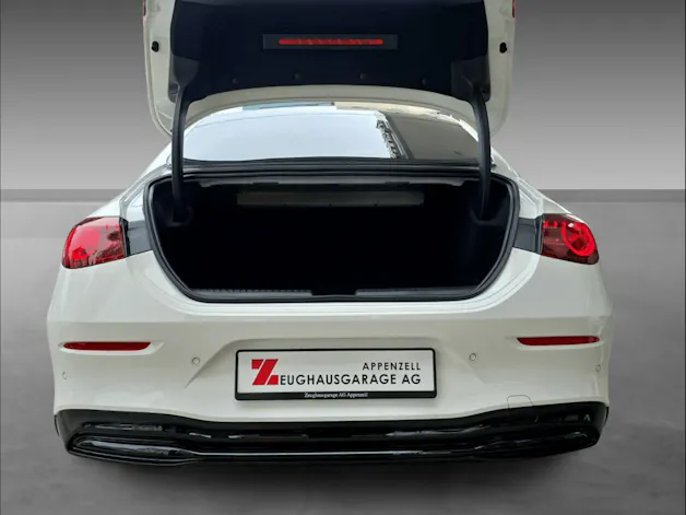 Mercedes-Benz CLA 220 4Matic