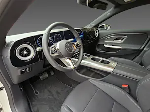 Mercedes-Benz CLA 220 4Matic