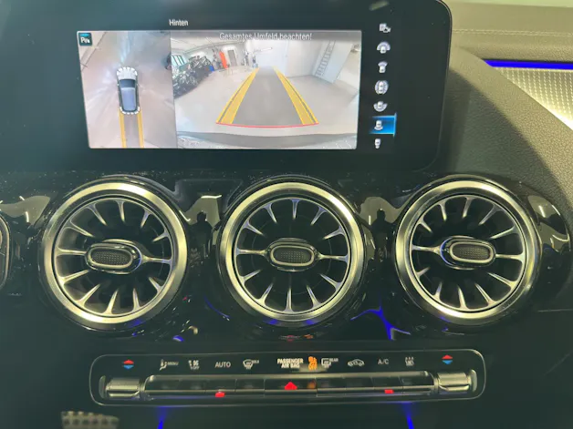 Mercedes-Benz EQA 350 4Matic Swiss Star AMG Line