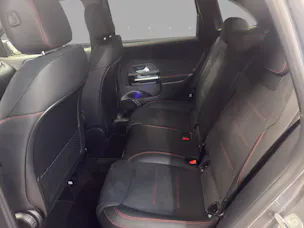 Mercedes-Benz B 200 - AMG / Rückfahrkamera / AHK / Sitzkomfort-Paket