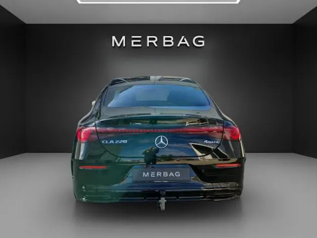 Mercedes-Benz CLA 220 8G-DCT 4Matic