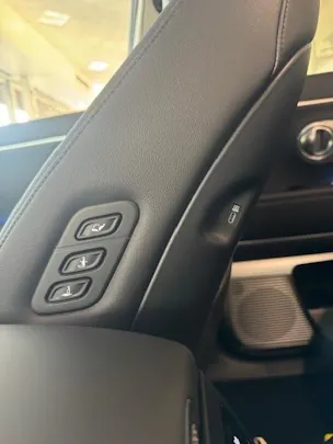 Hyundai Ioniq 9 110kWh Vertex 4WD