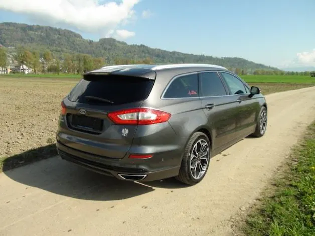Ford Mondeo Station Wagon 2.0 TDCi 210 ST-Line