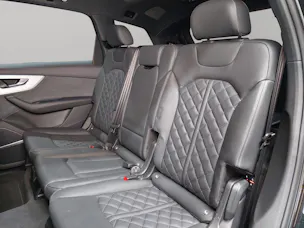 Audi Q7 50 TDI quattro S Line tiptronic