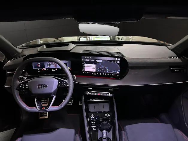 Audi Q3 SUV TFSI quattro 195 kW S tronic