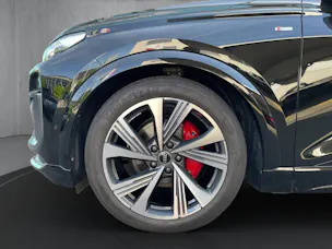 Audi Q6 e-tron quattro