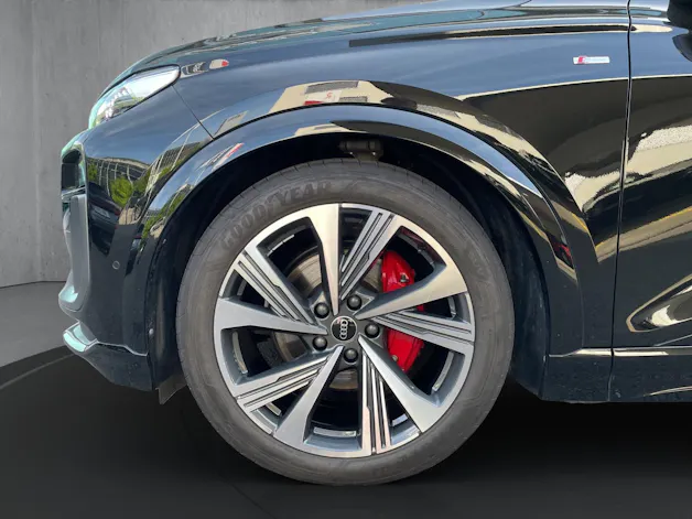 Audi Q6 e-tron quattro