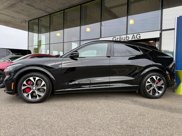Ford Mustang MACH-E Premium AWD 88 kWh