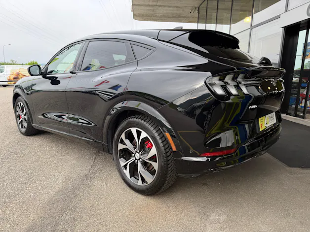 Ford Mustang MACH-E Premium AWD 88 kWh