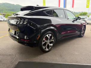 Ford Mustang MACH-E Premium AWD 88 kWh