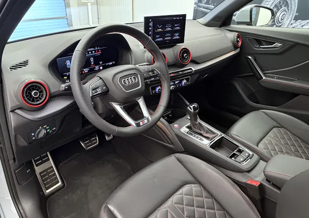 Audi SQ2 TFSI quattro S-tronic