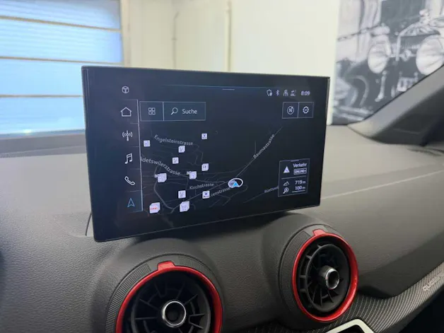 Audi SQ2 TFSI quattro S-tronic