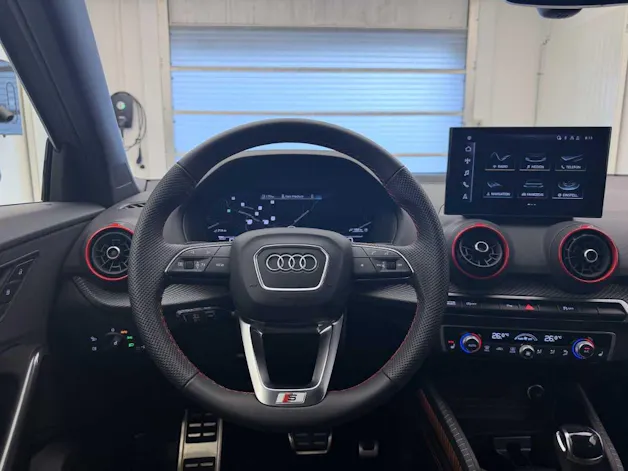 Audi SQ2 TFSI quattro S-tronic