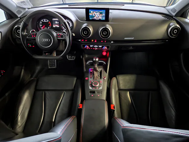 Audi RS3 Sportback 2.5 T FSI quattro S-Tronic