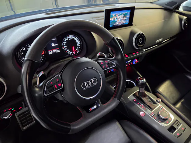 Audi RS3 Sportback 2.5 T FSI quattro S-Tronic