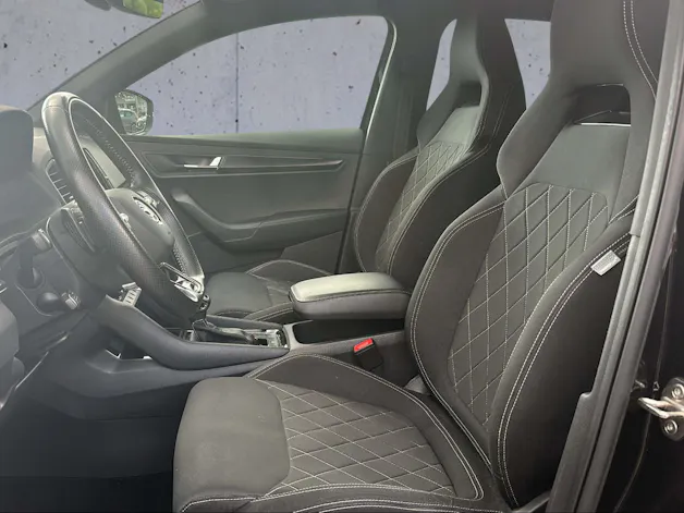 Škoda Karoq 1.5 TSI ACT SportLine DSG