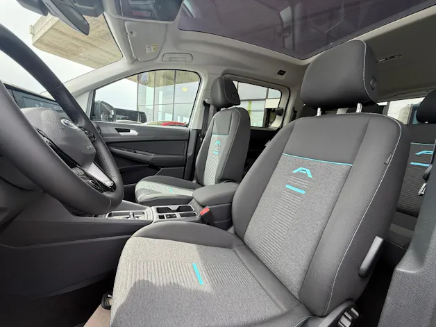 Ford Grand Tourneo Connect 1.5 PHEV Active Automat
