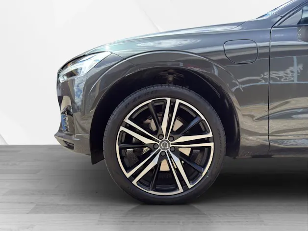 Volvo XC60 T8 eAWD R-Design Geartronic