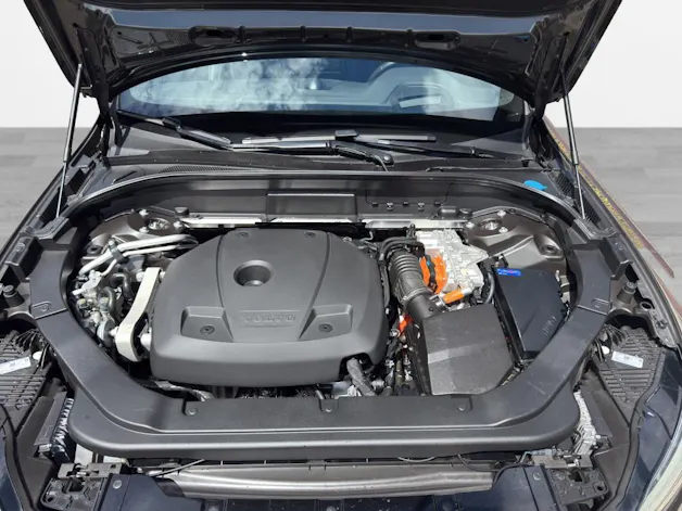 Volvo XC60 T8 eAWD R-Design Geartronic