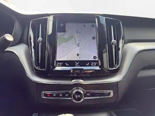Volvo XC60 T8 eAWD R-Design Geartronic