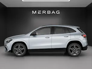 Mercedes-Benz GLA 200 7G-DCT