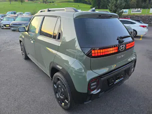HYUNDAI Inster 49kWh Vertex Cross