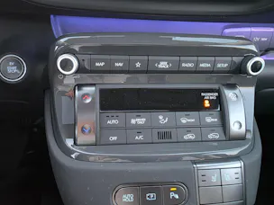 HYUNDAI Inster 49kWh Vertex Cross