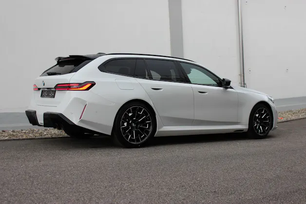 BMW M5 xDrive Touring *1.9%-LEASINGAKTION* 🏖️JUNI-ANGEBOT🏖️