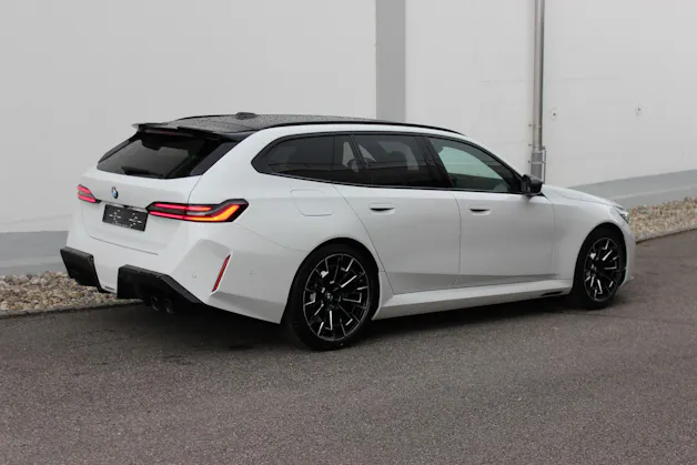 BMW M5 xDrive Touring *1.9%-LEASINGAKTION* 🏖️JUNI-ANGEBOT🏖️