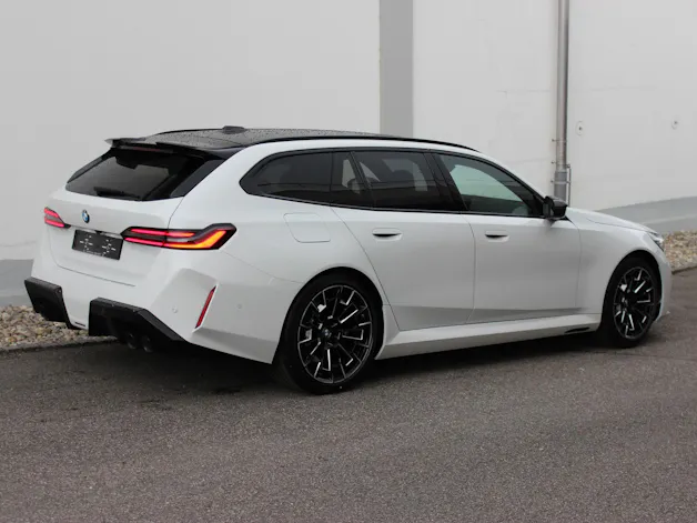 BMW M5 xDrive Touring *1.9%-LEASINGAKTION* 🏖️JUNI-ANGEBOT🏖️