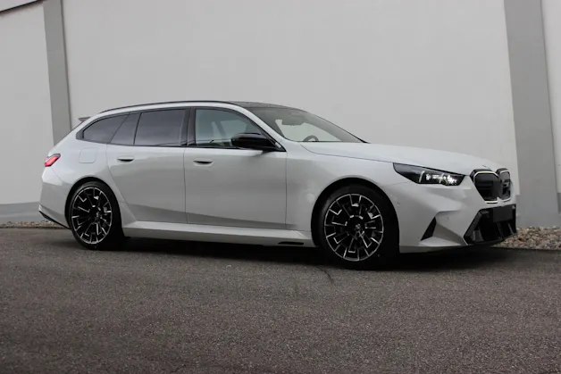 BMW M5 xDrive Touring *1.9%-LEASINGAKTION* 🏖️JUNI-ANGEBOT🏖️
