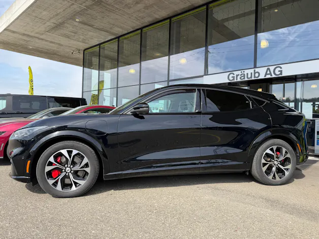 Ford Mustang MACH-E Premium AWD 88 kWh