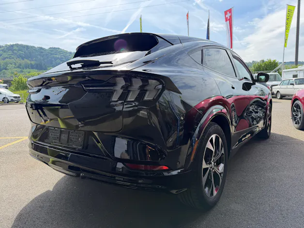 Ford Mustang MACH-E Premium AWD 88 kWh