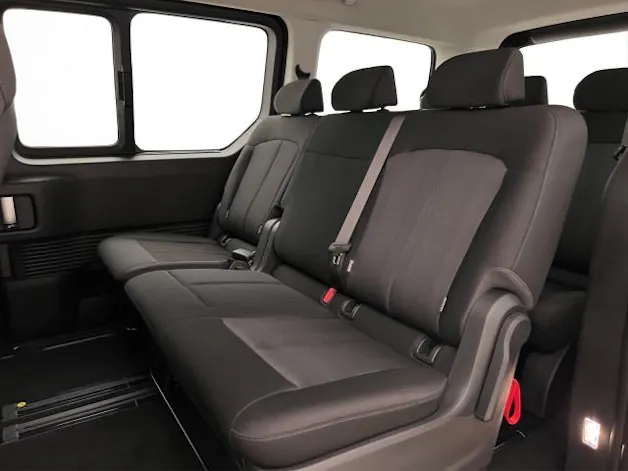 Hyundai Staria Wagon 1.6 GDi HEV Amplia