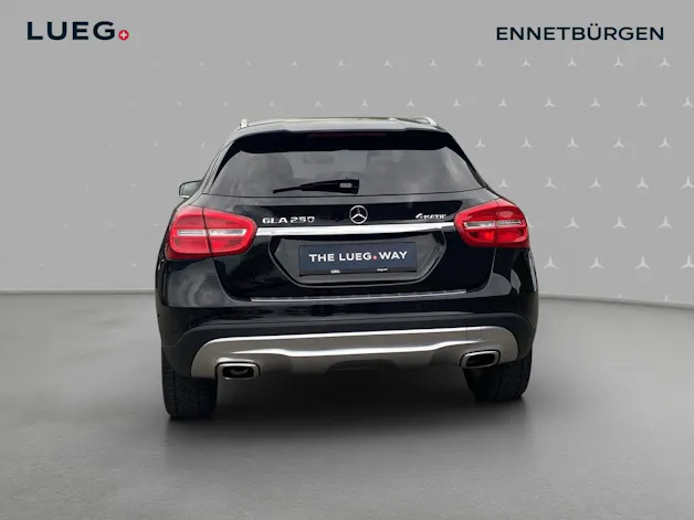 Mercedes-Benz GLA 250 Urban 4Matic 7G-DCT