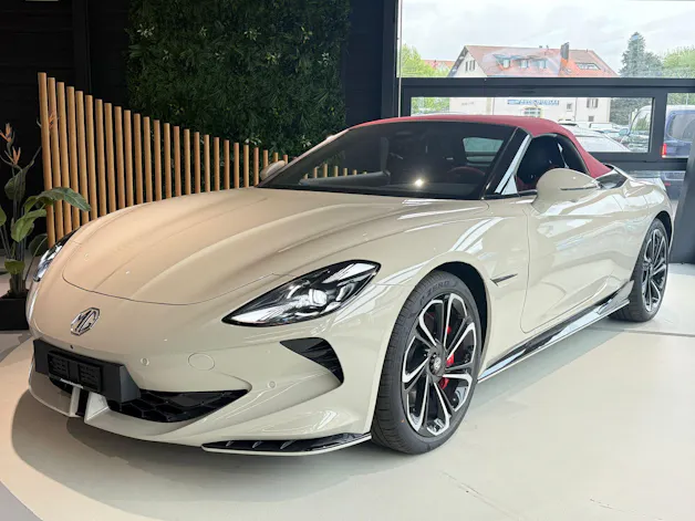 MG Cyberster 77kWh 4WD