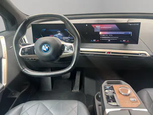 BMW iX xDrive50