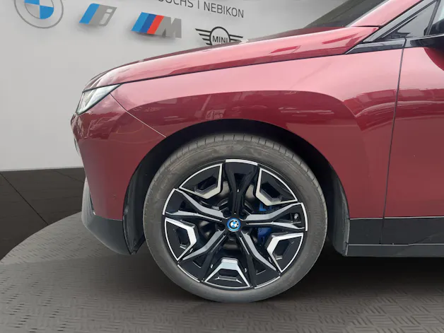 BMW iX xDrive50