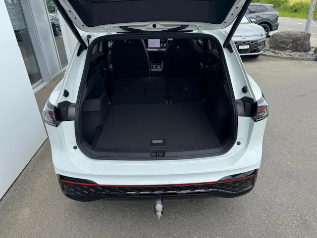 VW Tiguan 2.0 TSI DSG R-Line 4Motion