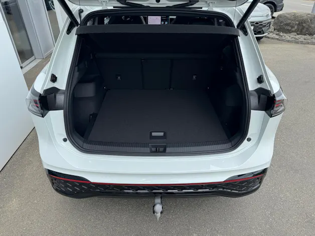 VW Tiguan 2.0 TSI DSG R-Line 4Motion
